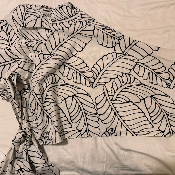 Fe Noel top - Picture 2 of 3